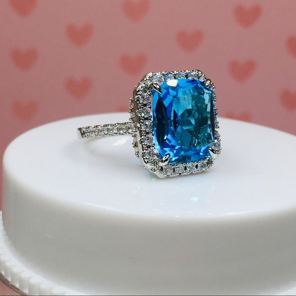 ❌ SOLD ❌ 14k white gold blue diamond ring halo - Picture 4 of 13